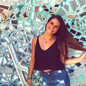 Meet your Posher, Emma